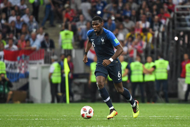 他在绿茵场 他在绿茵场