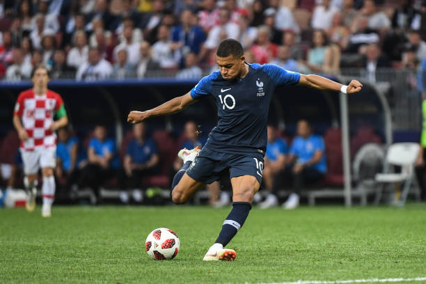 青少年群体 青少年群体