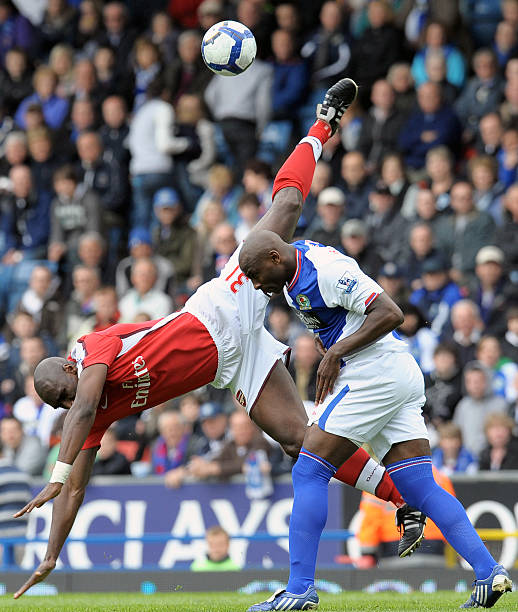 竞者｜韦世豪“进化史”：从混小子到国足二哥，看他如何做榜样？.