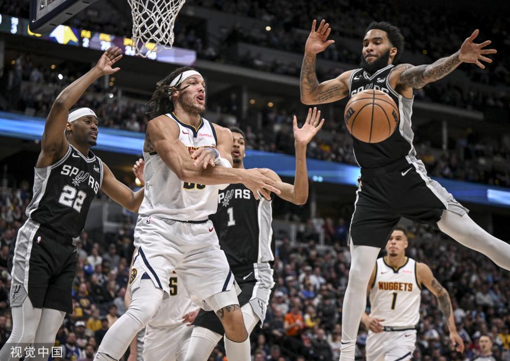 雷迪克：很少有球队没可被对手利用的弱点，但我们反复被针对（雷迪克直言：各队都有可被利用的短板，我们却屡遭对手点名针对）